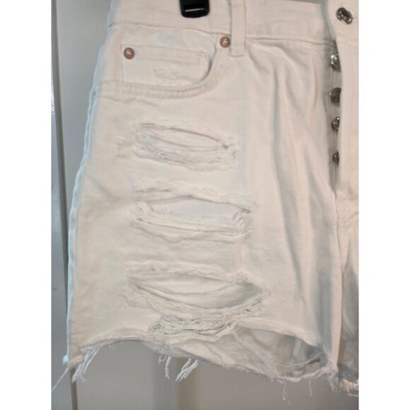 We The Free HighRise Destroyed White Button Fly Denim Shorts 29 - Picture 2 of 8